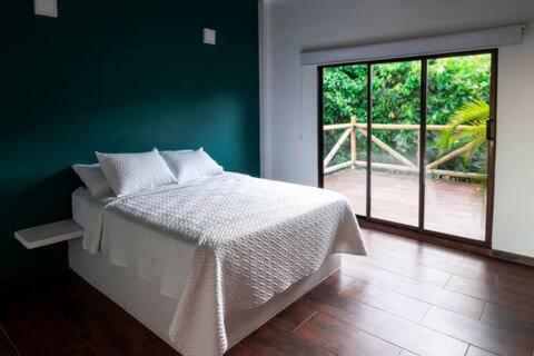 Hostal Minka Paradise