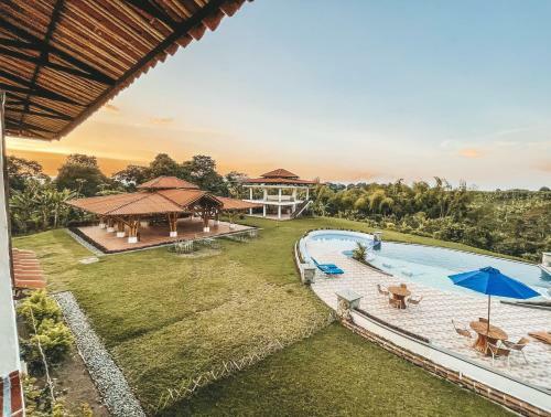 Hotel Casona Montanesa Quind�o Eje Cafetero