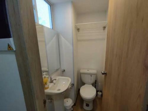 Bello, Confortable Apartamento Con Balc�n Cerca Al Mar
