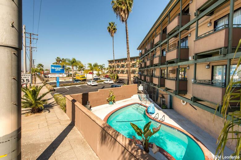 Hotel Rodeway Inn Signal Hill