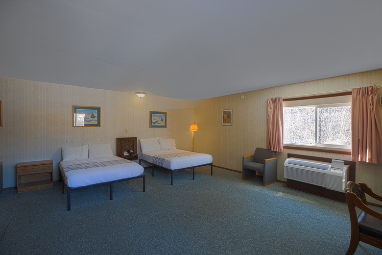 Motel Oyo Hotel Tomahawk - Lake Mohawksin