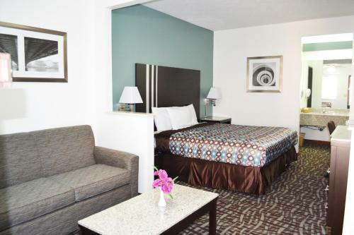 Relax Inn Motel And Suites Omaha