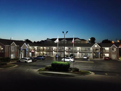 Relax Inn Motel And Suites Omaha