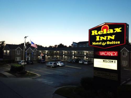 Relax Inn Motel And Suites Omaha