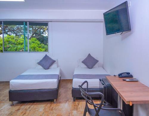 Hotel Palmas Del Estadio