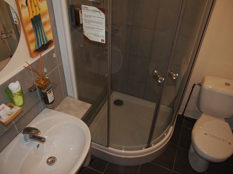 Hotel Du Crois�
