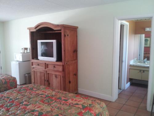 Hotel The Conch House Marina Resort