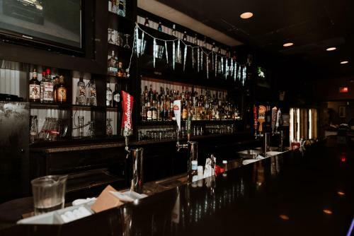 Hotel Nisku Inn And Conference Centre