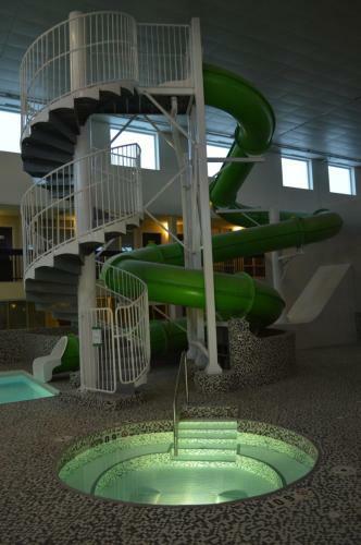 Hotel Nisku Inn And Conference Centre