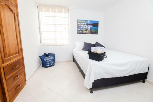 Apartamento Casa En Laureles Privada, Acogedora, C�moda Y Amplia