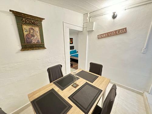 Apartamento Casa Ancestral - Poblado - Transversal Superior