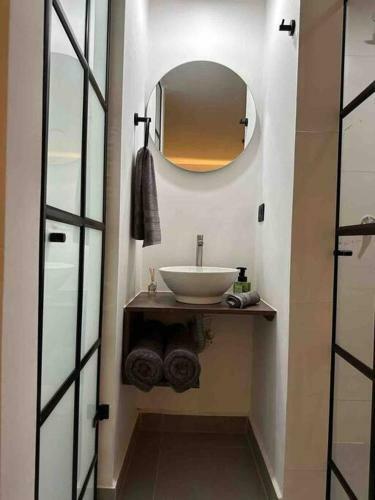 Casa Manila - 8bed 8.5bath - Hot Tube - Poblado