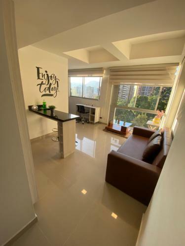 Apartasuite Moderna - En El Coraz�n Del Poblado Medell�n