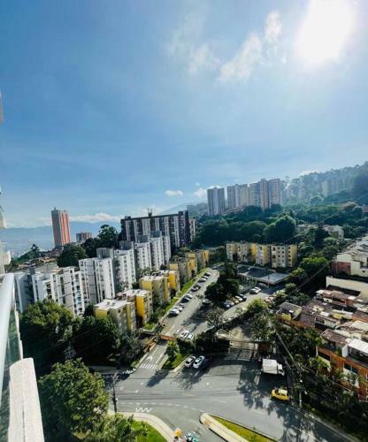 Apartamento Poblado Lujo Y Confort
