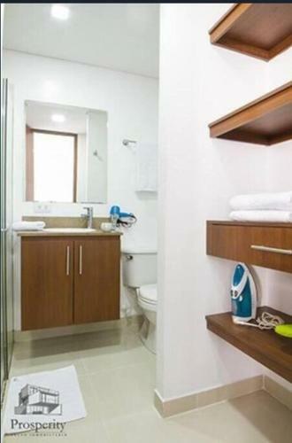 Apartamento Lindo Y Confortable Apto Cerca Al Poblado Y La 70