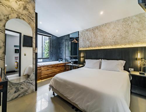 Luxury Apartment With Jacuzzi In Parque Lleras