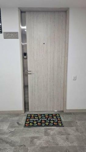 Apartamento Brand New Studio - Balcony & Garage