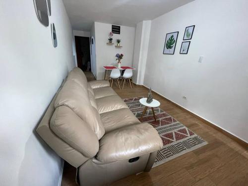 Apartamento Apto Completo Moderno 1er Piso
