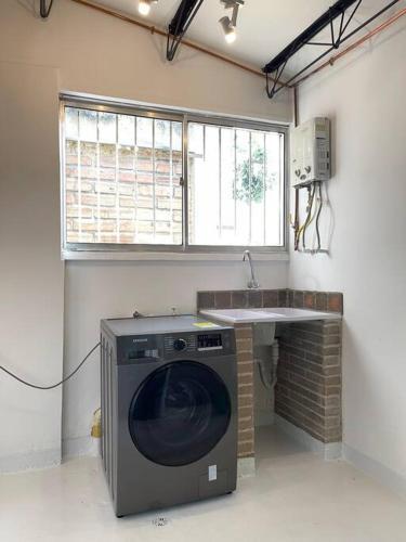 Espacioso Apartamento Con Jacuzzi En El Poblado