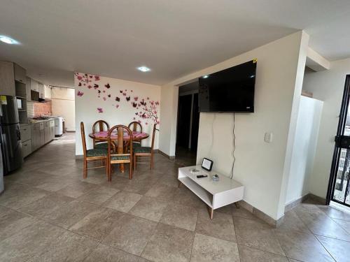 Apartamento Casa Hermosa En El Centro De La Ciudad.
