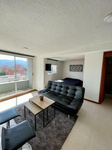 Sunny Laureles Apartment