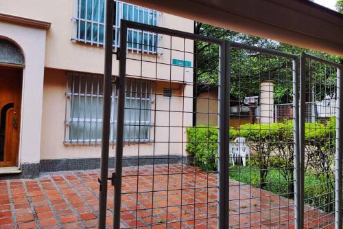 Casa C�moda, Cerca Parque Acu�tico En Medellin