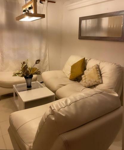 Habitacion Amoblada Con Piscina