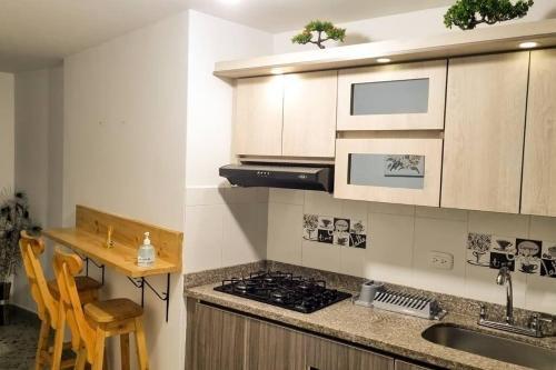 El Mejor Apartamento En Laureles Medell�n