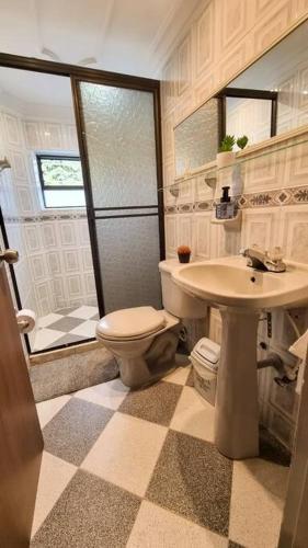 El Mejor Apartamento En Laureles Medell�n