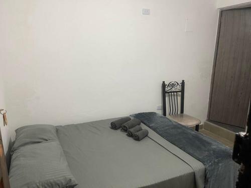 102 Peque�o Apartaestudio
