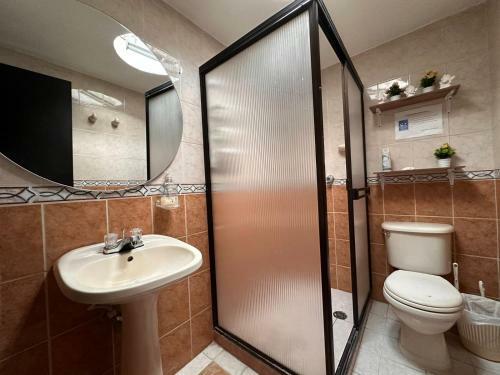 Apartamento Casa Para 16 Personas Laureles