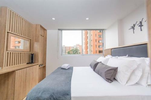 Apartamento New! Homey Loft El Tesoro-fast Wifi