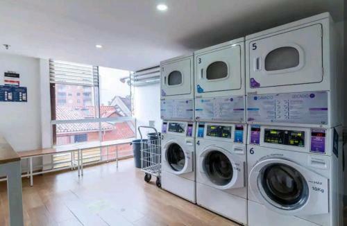 Apartamento El Poblado Ed La Frontera