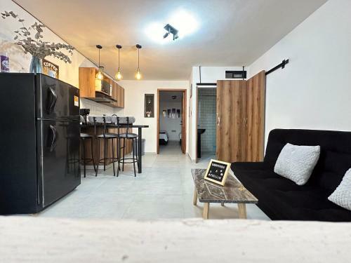 Apartamento Cerca A Laureles / 300m Wi-fi