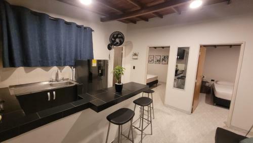 La Familia Hostel - Manila