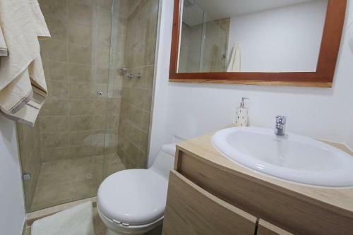 Apartamento Full En Medell�n, Loma De Los Bernal
