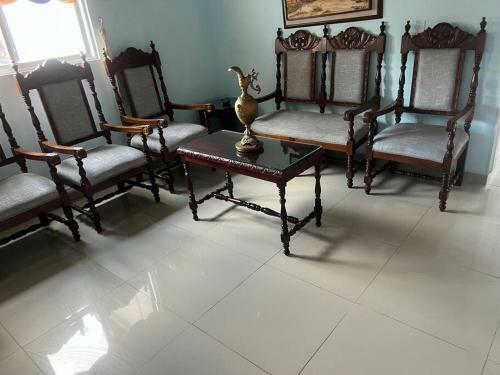 Casa De Lujo Muy Ampl�a Con Ubicaci�n Privilegiada