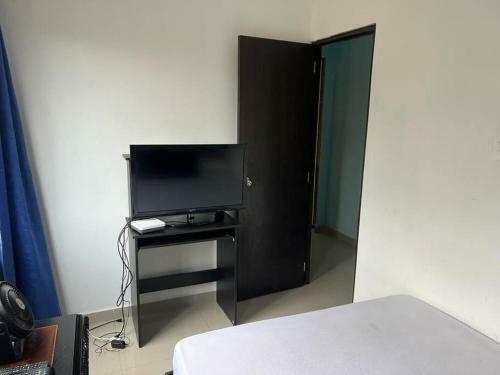 Casa De Lujo Muy Ampl�a Con Ubicaci�n Privilegiada