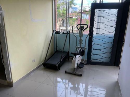 Casa De Lujo Muy Ampl�a Con Ubicaci�n Privilegiada