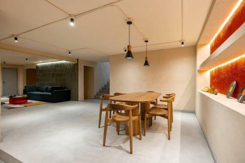 Casa Penta Top Notch Villa