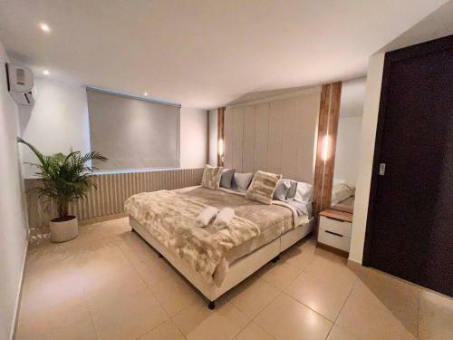 Apartamento Poblado Park Luxury Aparment