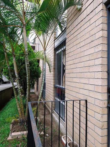 Comfortable And Modern Apartment The Best Location
