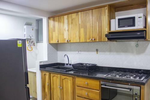 Apartamento Dos Alcobas Estadio Obelisco Piso 2