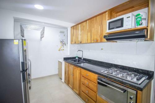 Apartamento Dos Alcobas Estadio Obelisco Piso 2