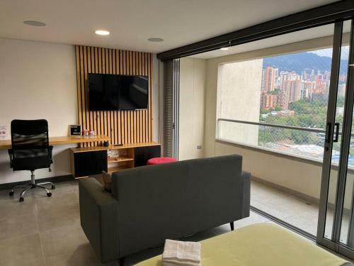 Apartamento Stunning Loft Ciudad Del Rio Poblado-pool-gym-view