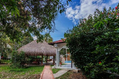 Villa Julieta Caba�a 1