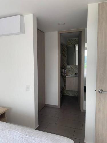 Apartamento Nuevo. Vista A Monta�as
