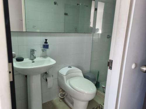 Habitaci�n Floridablanca 1 � 2 Personas
