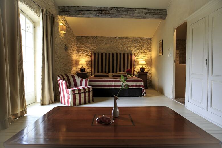 Hotel Domaine Des Escaunes
