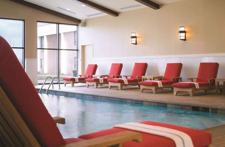 Hotel Doubletree By Hilton Cincinnati Airport